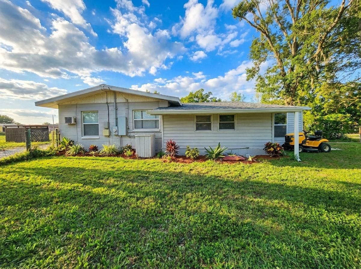 35204 Ponderosa Rd., Zephyrhills, FL 33541