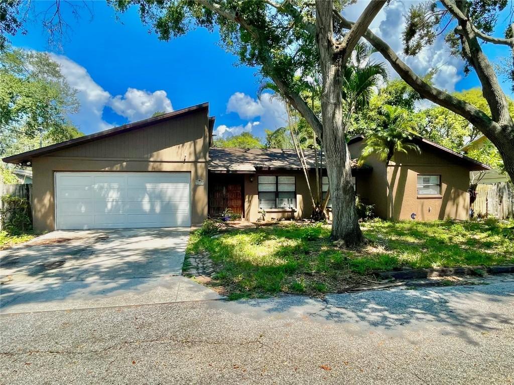 9849 Wilson Ave., Seminole, FL 33776