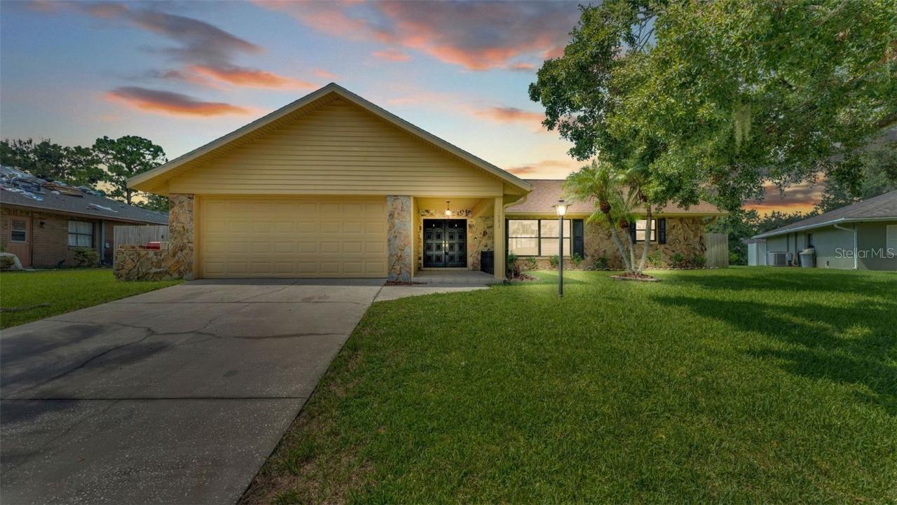 1903 Paddock Dr., Plant City, FL 33566