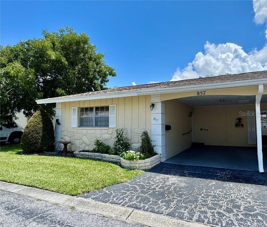 857 Cambridge Ct, Dunedin, FL 34698