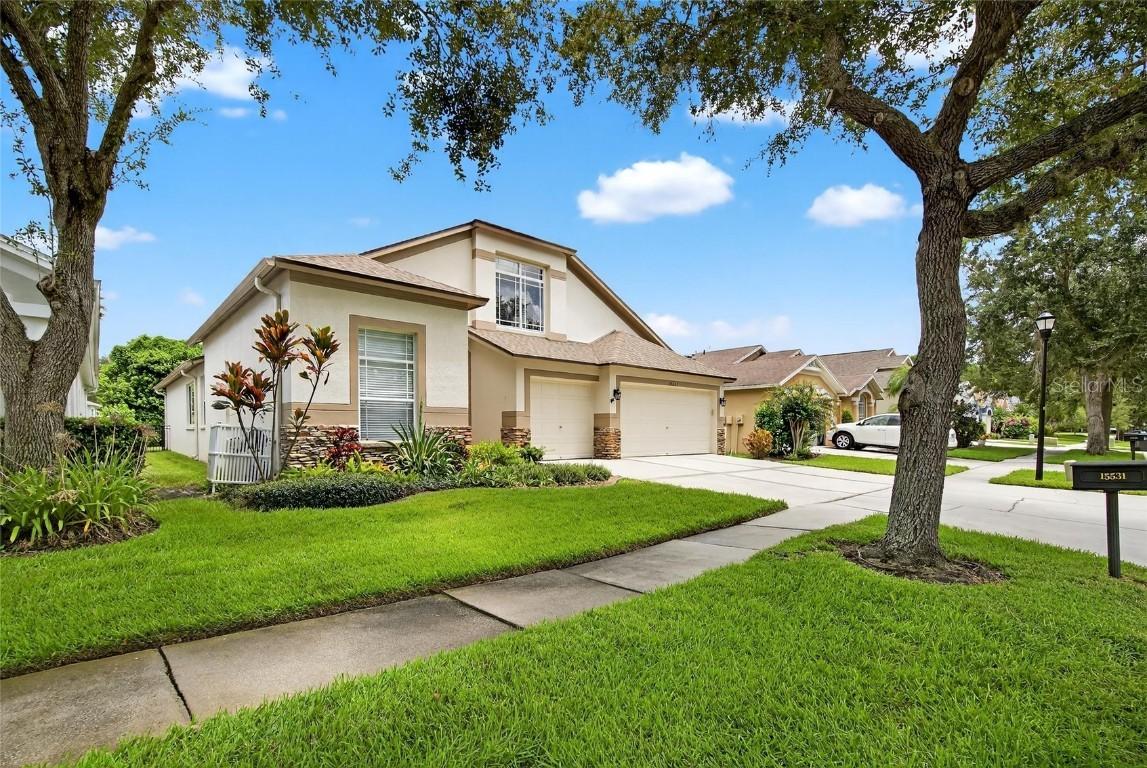 15531 Martinmeadow Dr., Lithia, FL 33547