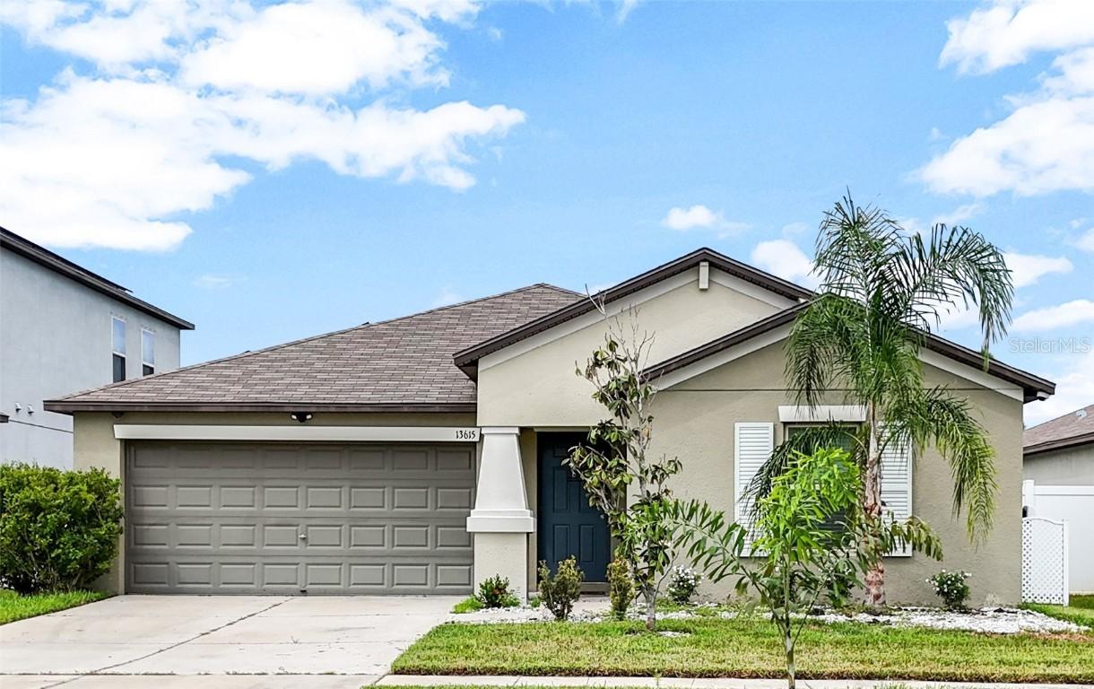 13615 Willow Bluestar Loop, Riverview, FL 33579