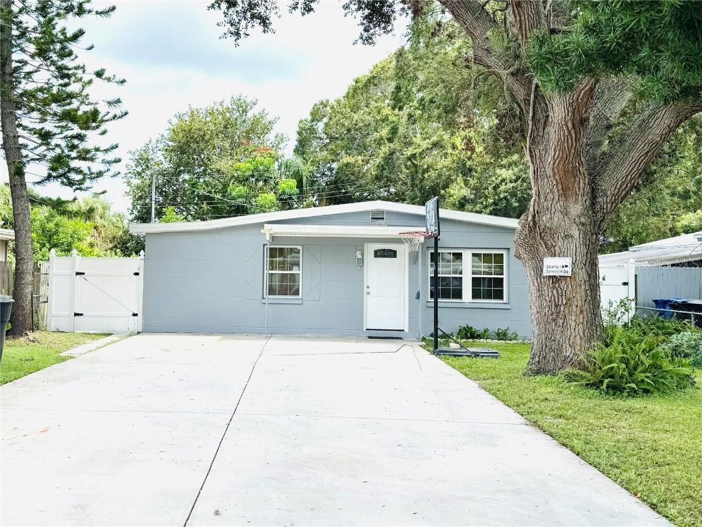 7428 36th Ave., St Petersburg, FL 33710
