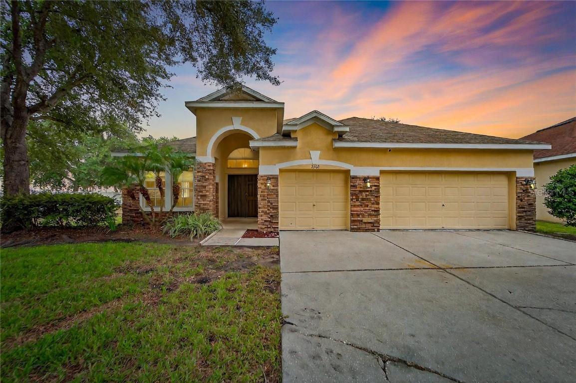 2502 Bonterra Blvd., Valrico, FL 33594