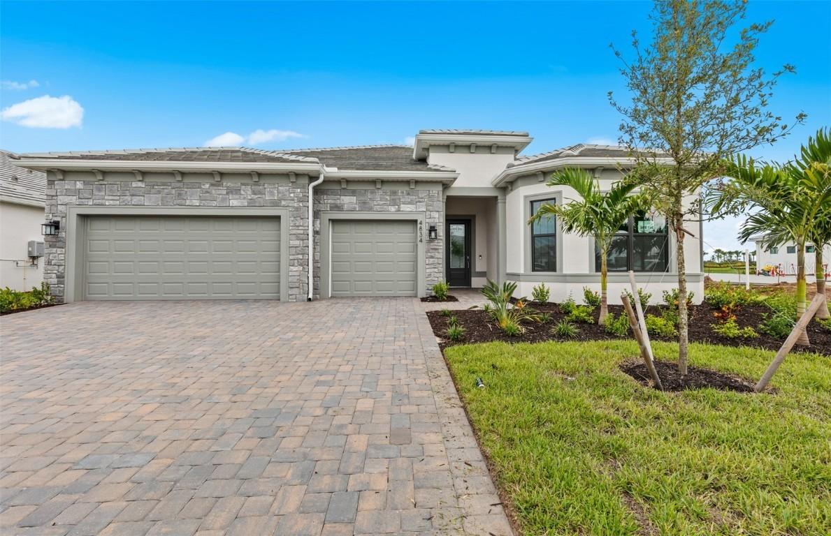 4834 Empire Landing Run, Lakewood Ranch, FL 34211