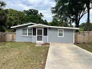 5516 9th St., Zephyrhills, FL 33542
