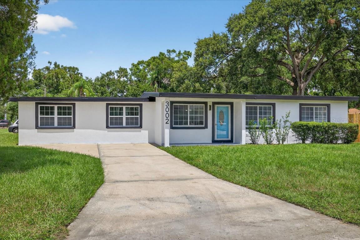 3002 E Pocahontas Ave., Tampa, FL 33610