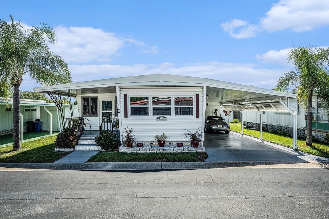 1040 Main St. #44, Dunedin, FL 34698