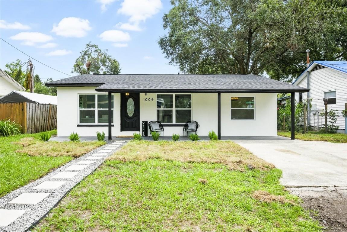 1009 E Crawford St., Tampa, FL 33604