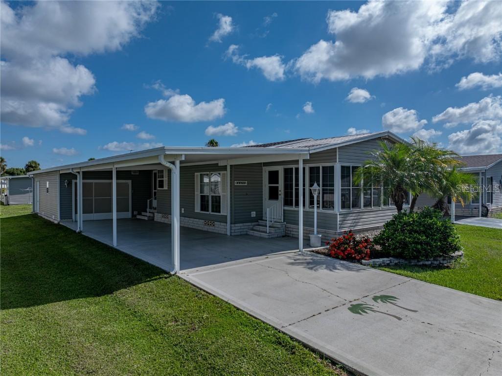 36645 Kay Ave., Zephyrhills, FL 33542