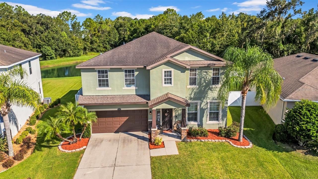 2605 Holly Bluff Ct., Plant City, FL 33566