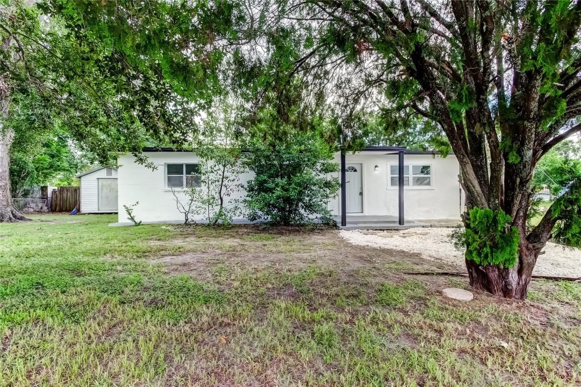 2329 E 110th Ave., Tampa, FL 33612