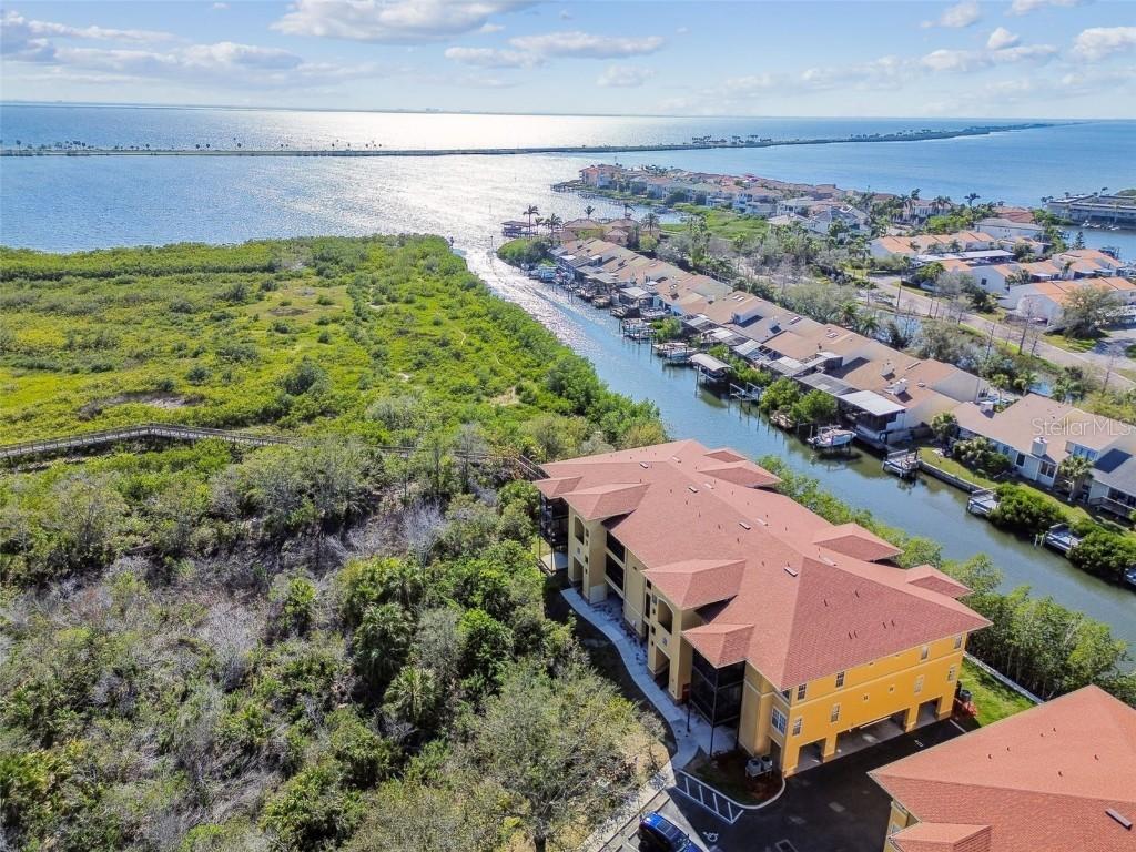 4312 Bayside Village Dr. #302, Tampa, FL 33615