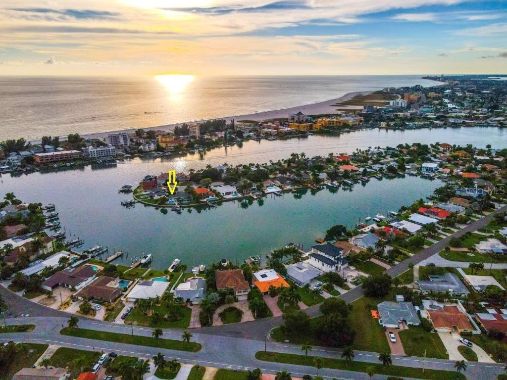 10103 Tarpon Dr., Treasure Island, FL 33706