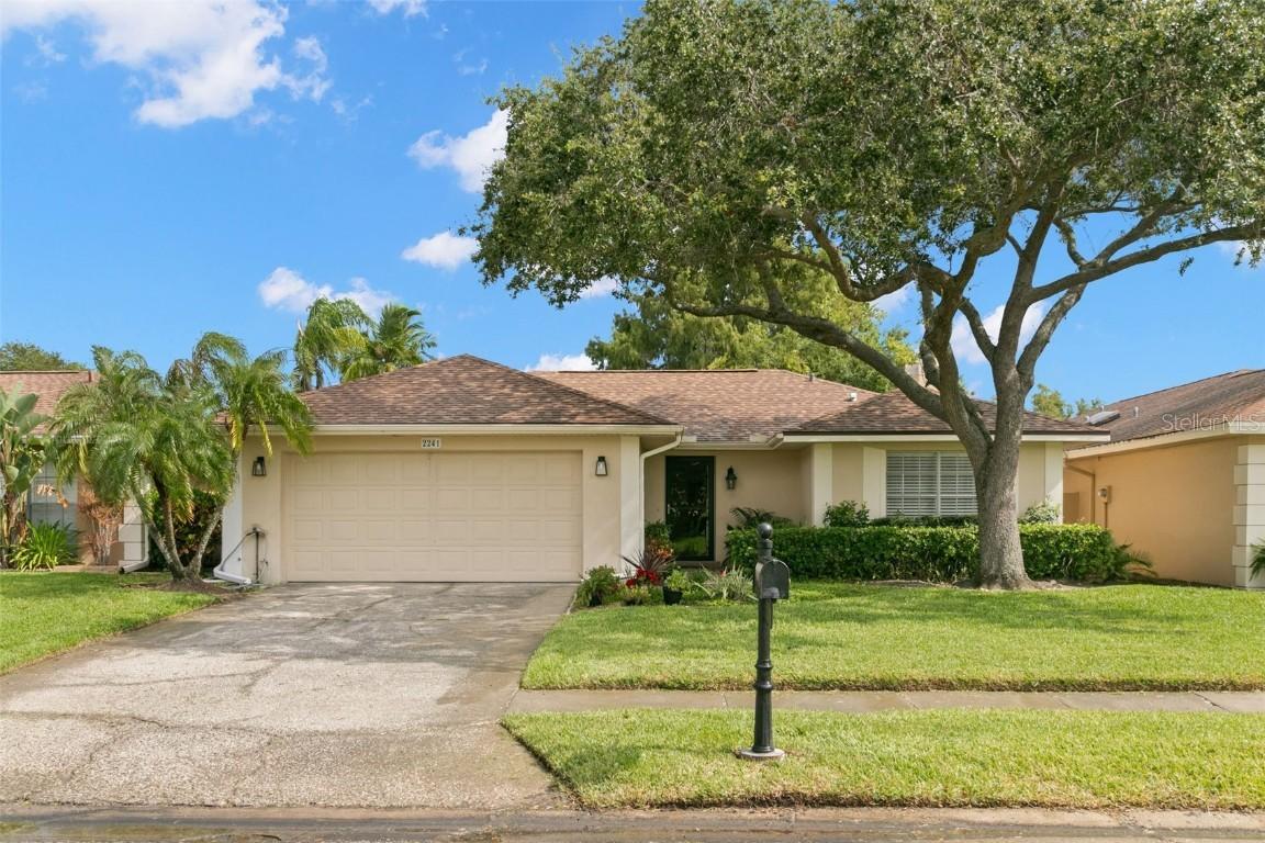 2241 Heron Cir., Clearwater, FL 33762