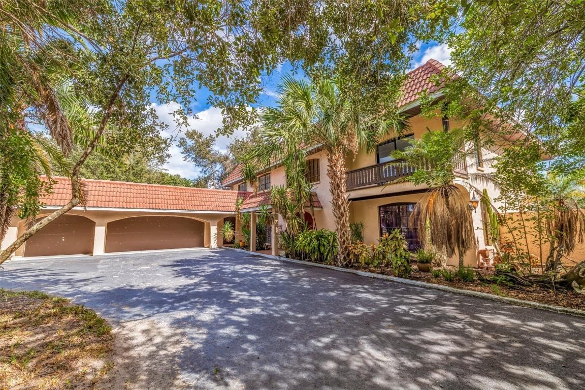 9510 36th Ave., Palmetto, FL 34221