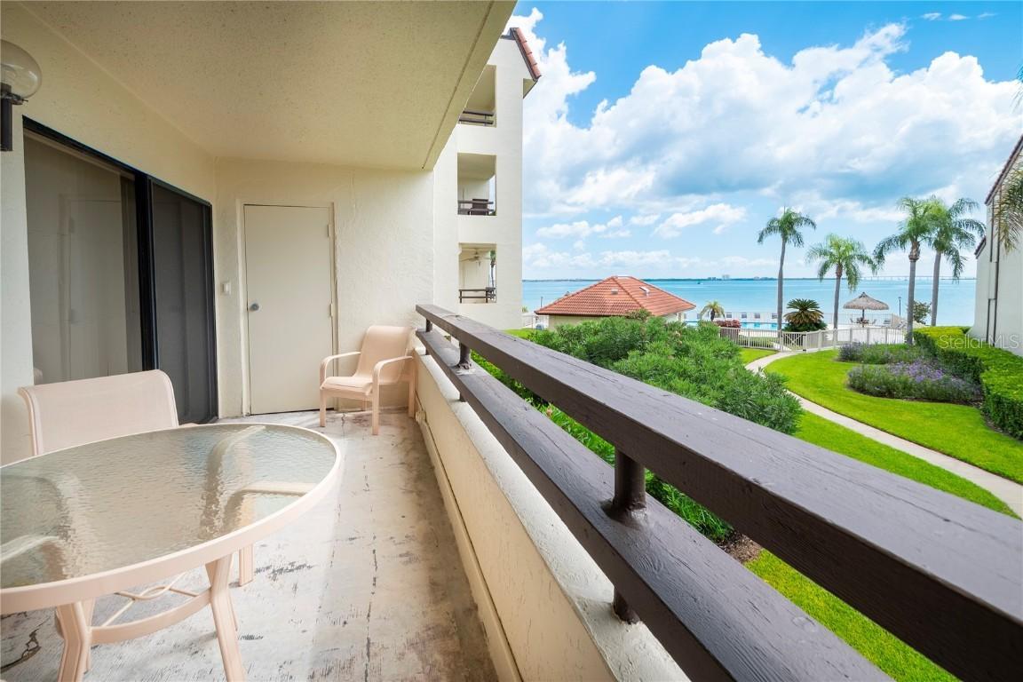 103 1st St. #116, Tierra Verde, FL 33715