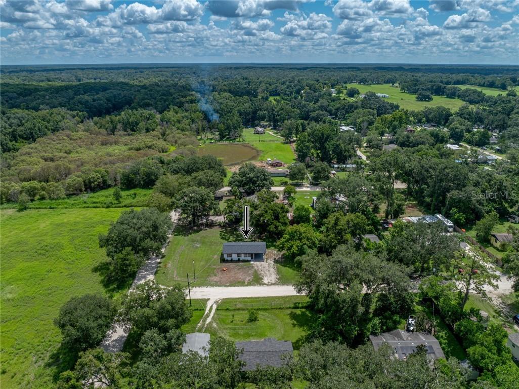 18434 Geraldine Rd., Dade City, FL 33523