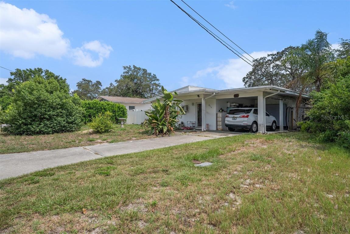 224 Timberlane Dr., Palm Harbor, FL 34683