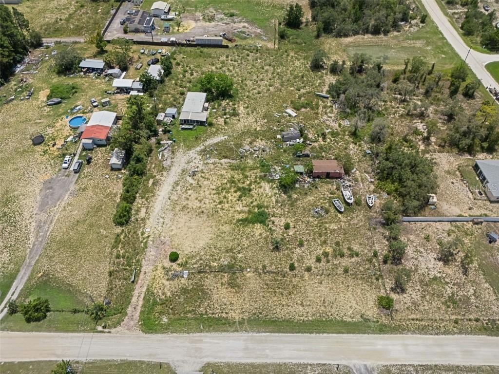 13184 Maycrest Ave., Weeki Wachee, FL 34614
