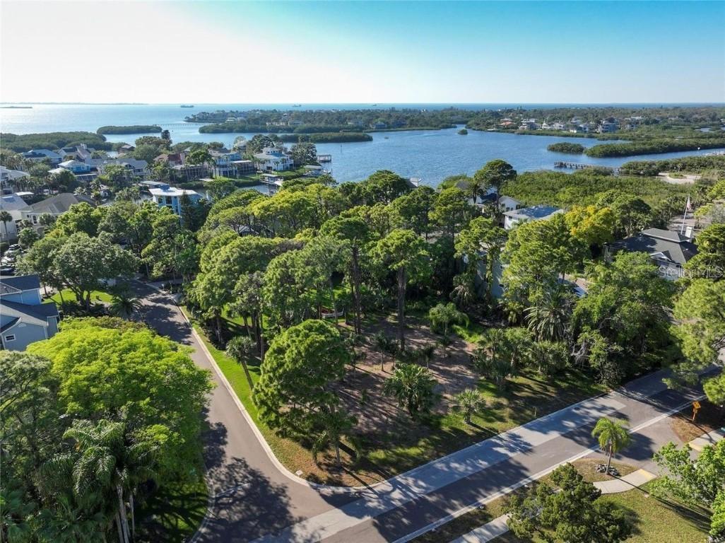 8th / Soundview St., Palm Harbor, FL 34683