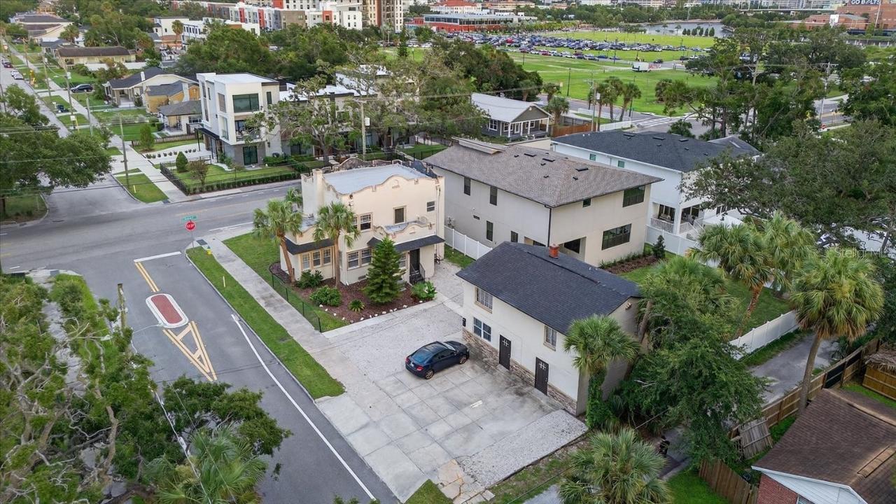 2208 N Boulevard, Tampa, FL 33602