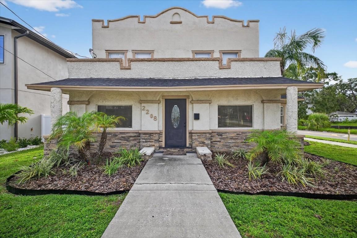 2208 N Boulevard, Tampa, FL 33602