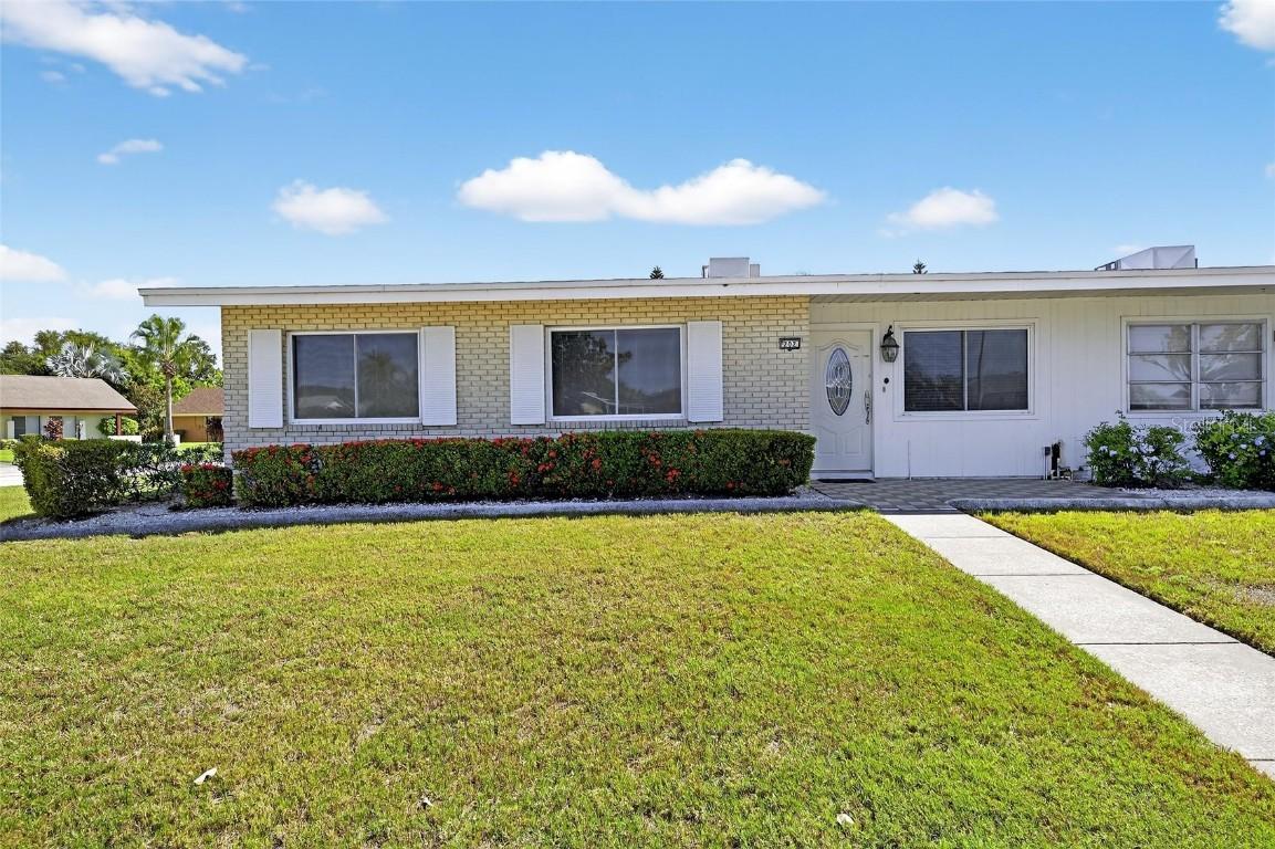 202 S Pebble Beach Blvd., Sun City Center, FL 33573