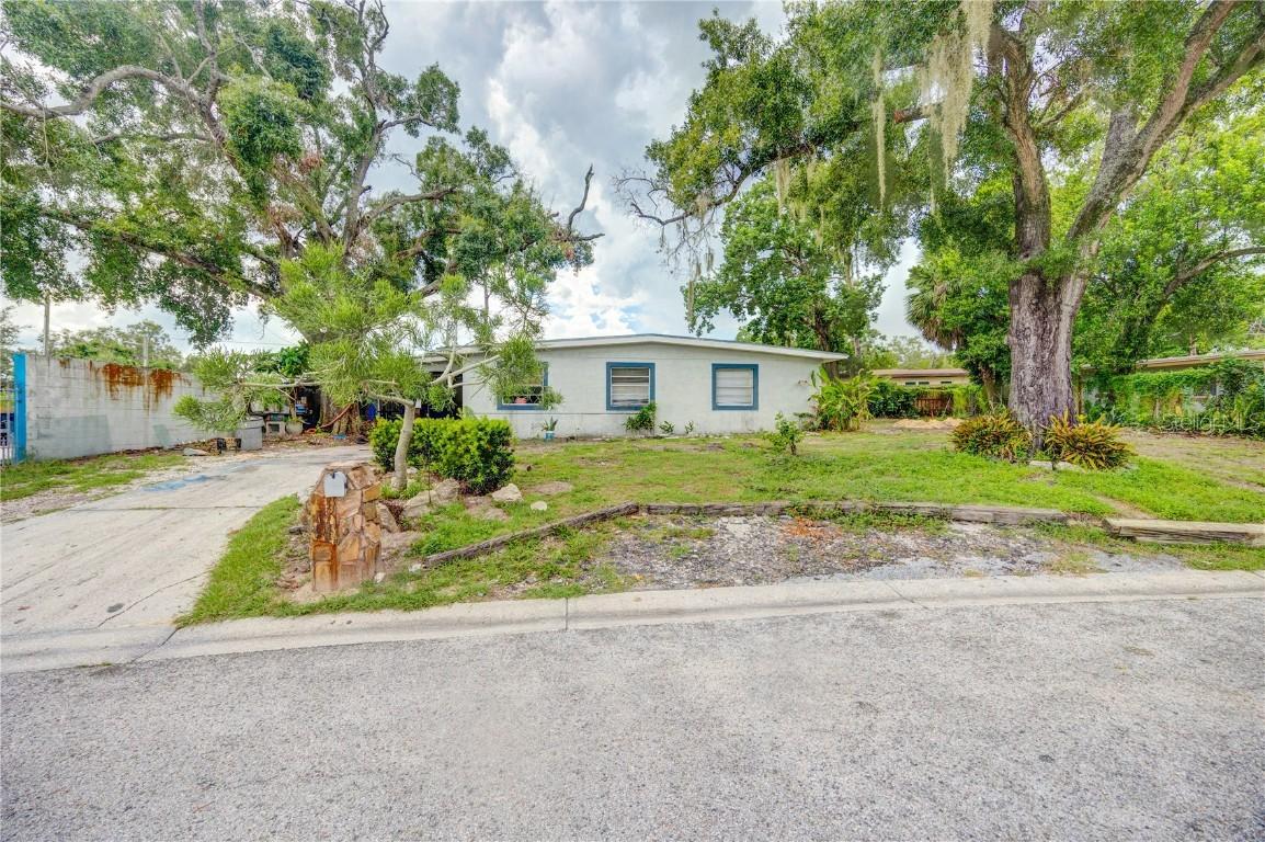 8608 Beverly Dr., Tampa, FL 33617