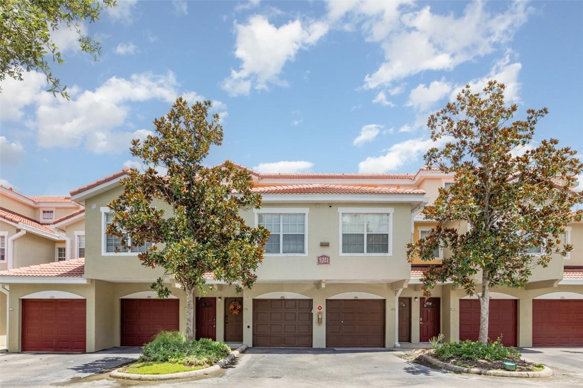 5721 Bentgrass Dr. #20-209, Sarasota, FL 34235