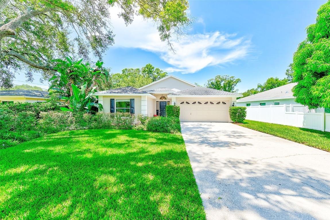 2004 Nigels Dr., Dunedin, FL 34698