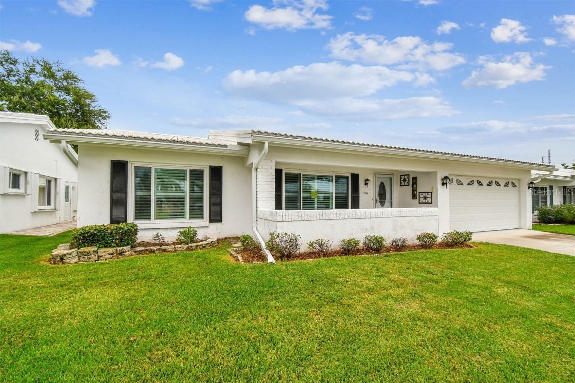 3915 90th Ter. #14, Pinellas Park, FL 33782