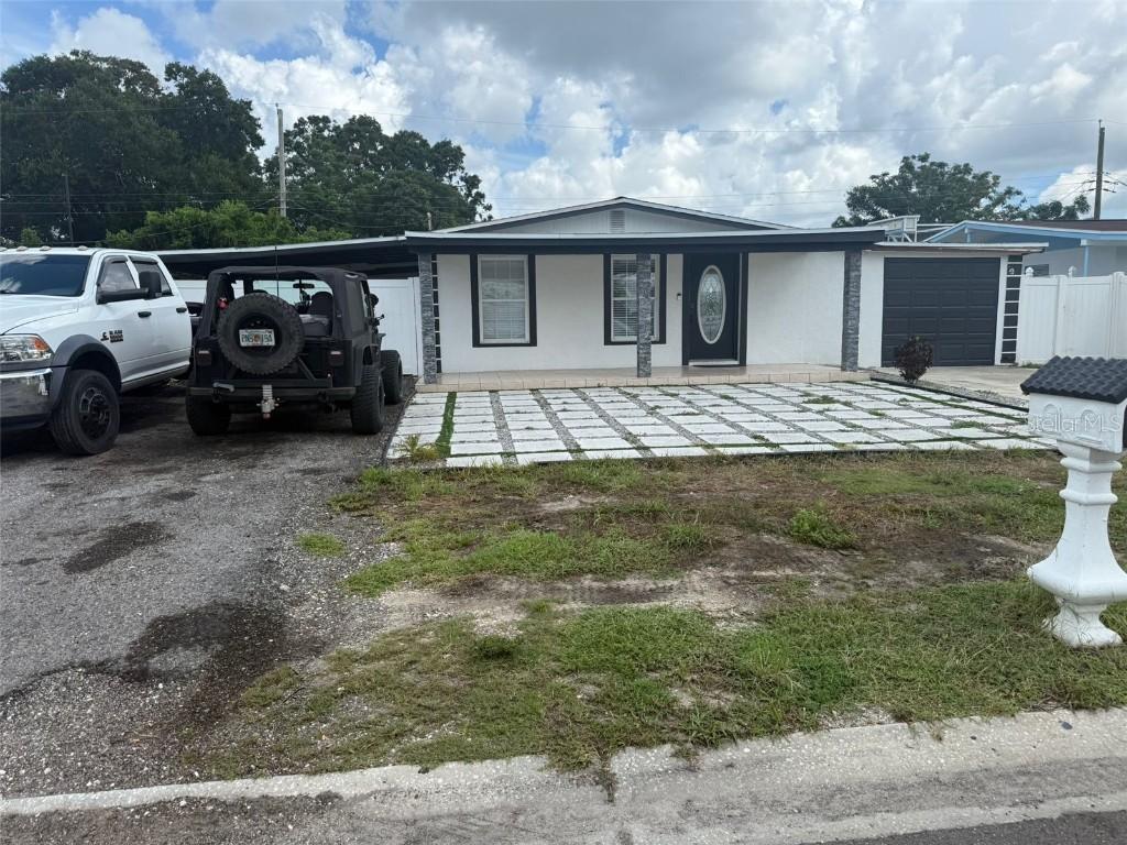 4521 W Lambright St., Tampa, FL 33614