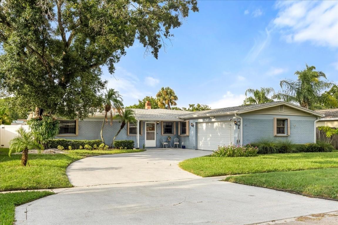 4707 W Price Ave., Tampa, FL 33611