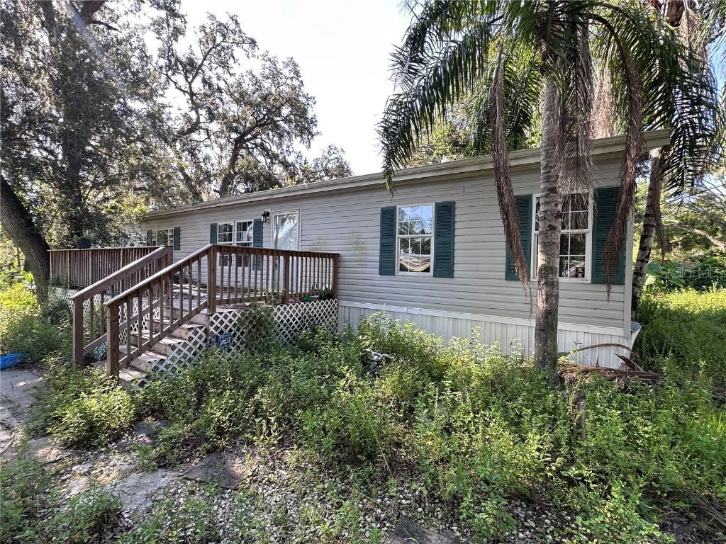 5301 Royal Oak Dr., Tampa, FL 33610