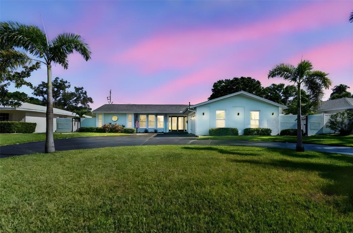 2663 70th Ave., St Petersburg, FL 33712