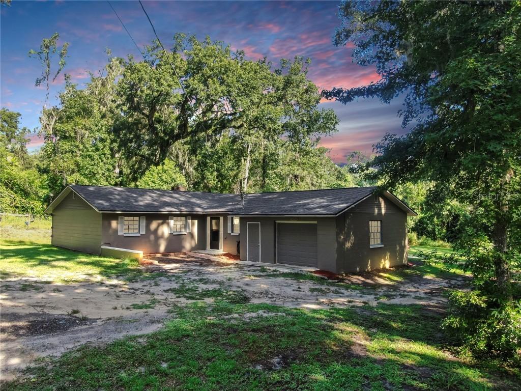 32753 Hideaway Ln., Dade City, FL 33525