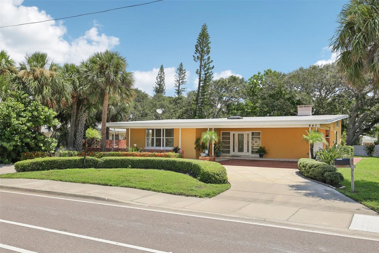 941 Gulf Blvd., Belleair Beach, FL 33786