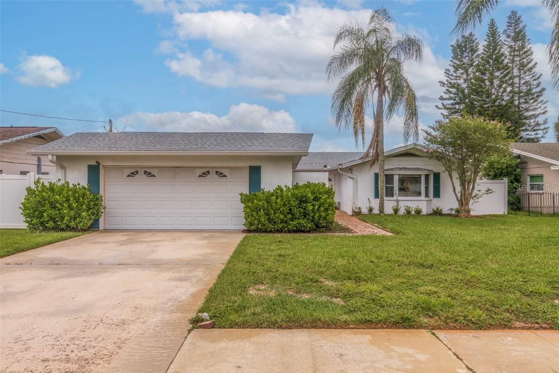 4625 Bay Crest Dr., Tampa, FL 33615