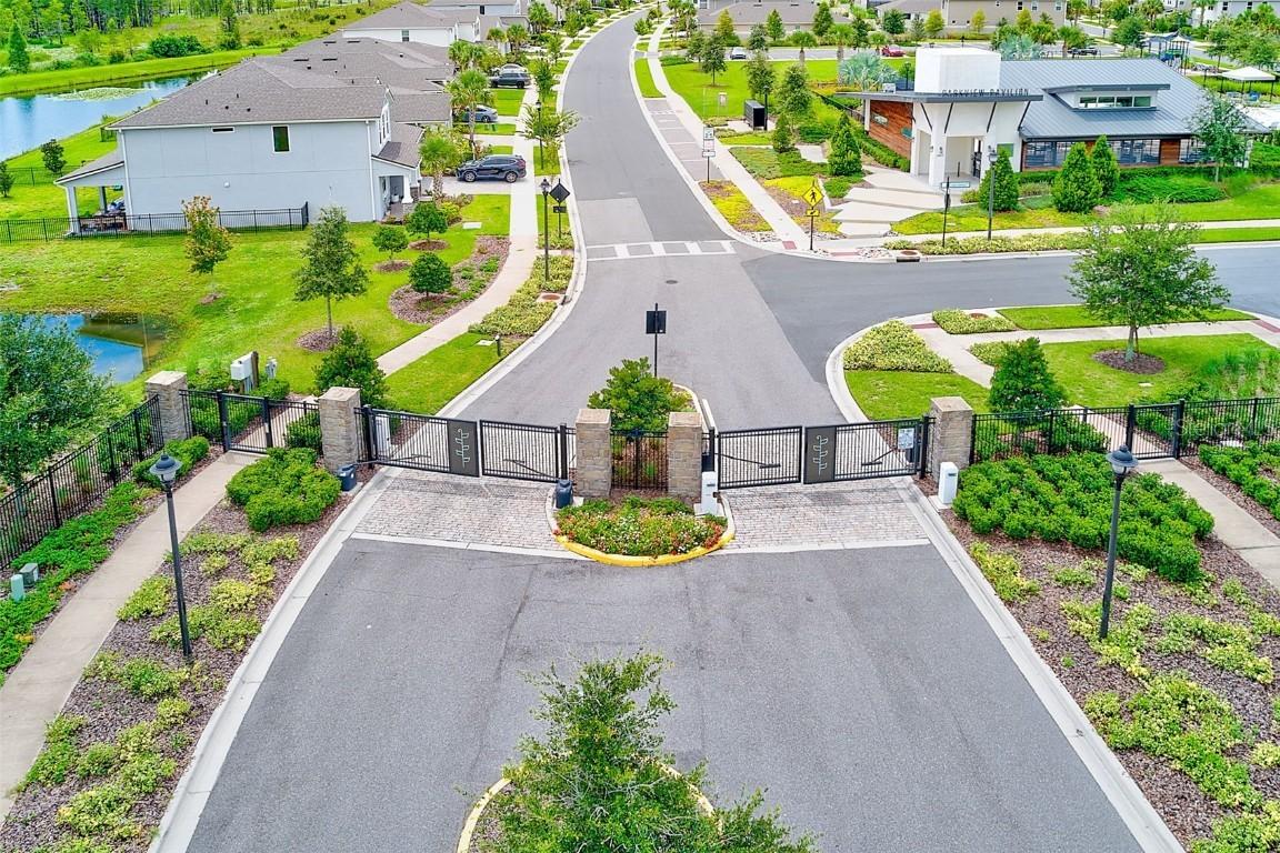 19425 Monarch Wind Way, Lutz, FL 33558