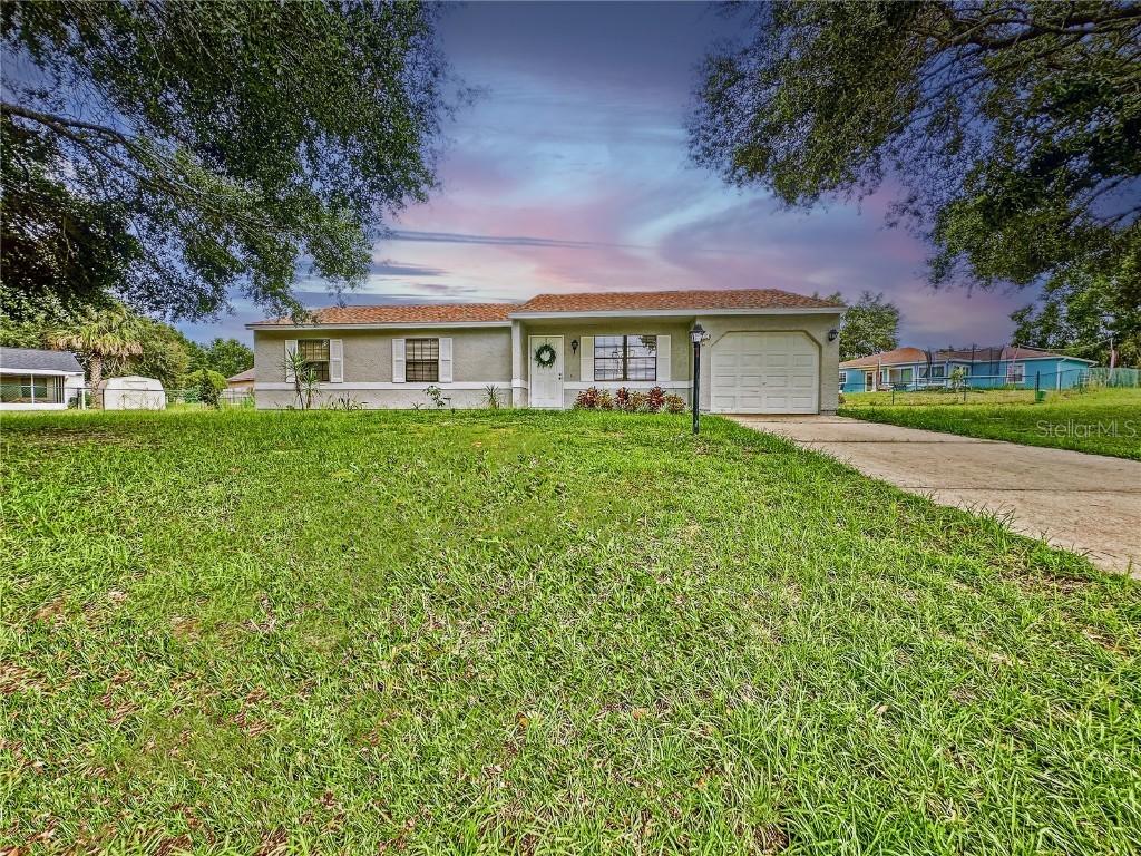 328 Oak Track Run, Ocala, FL 34472