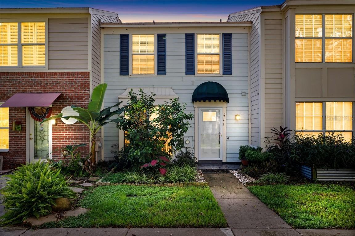 1744 Mill Run Cir., Tampa, FL 33613