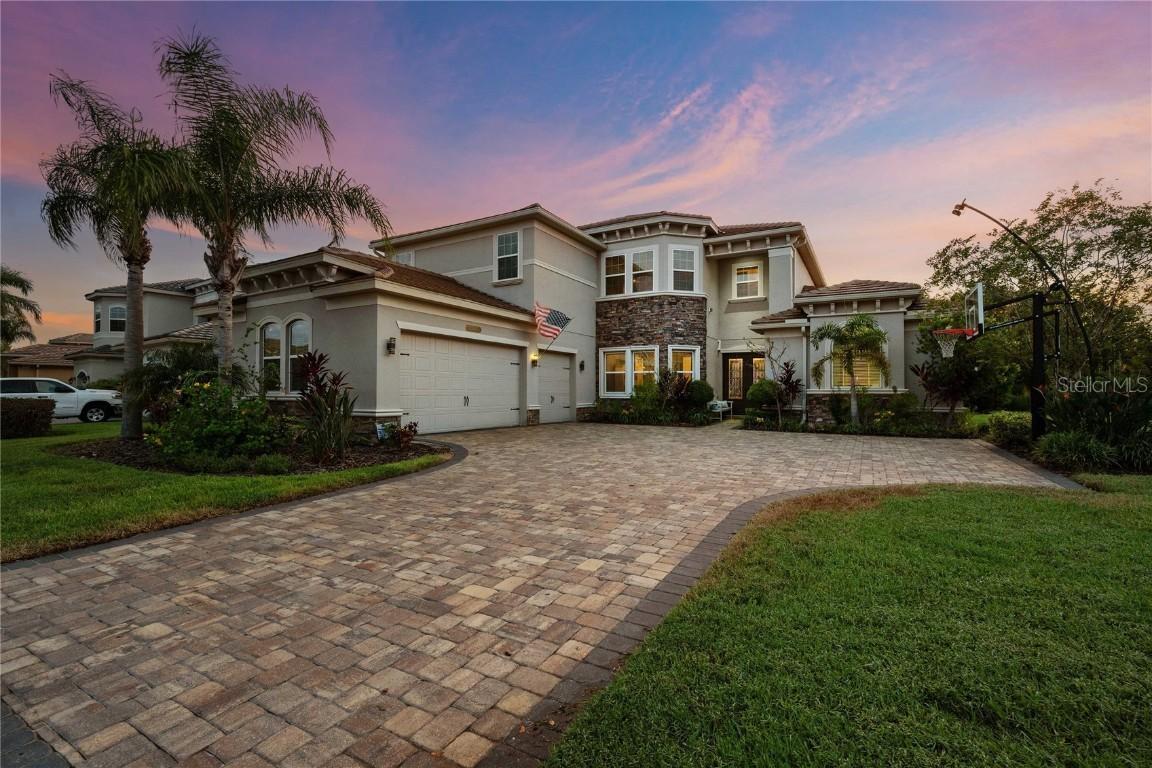 2611 Coco Palm Cir., Wesley Chapel, FL 33543
