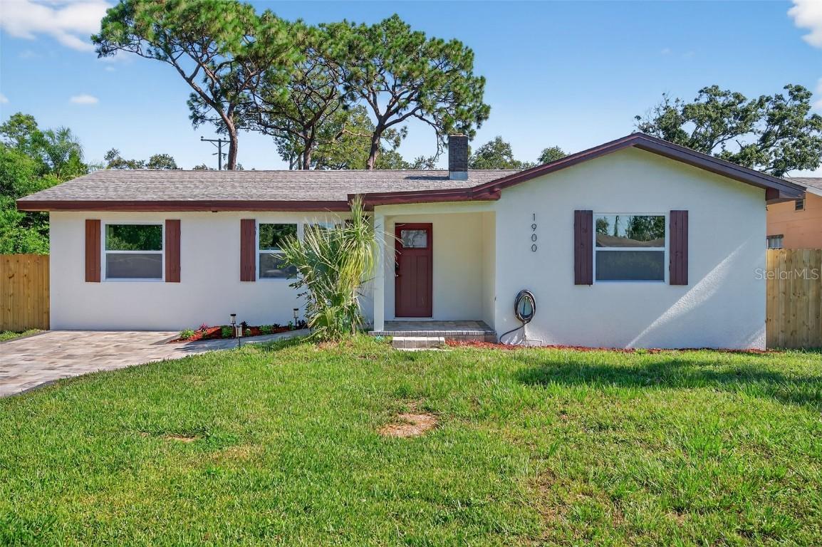 1900 Harding St., Clearwater, FL 33765