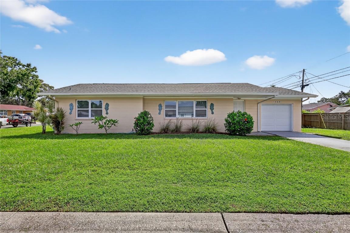 1424 York St., Gulfport, FL 33707