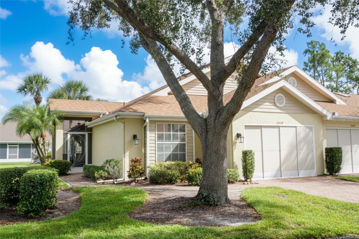 2429 New Haven Cir. #64, Sun City Center, FL 33573