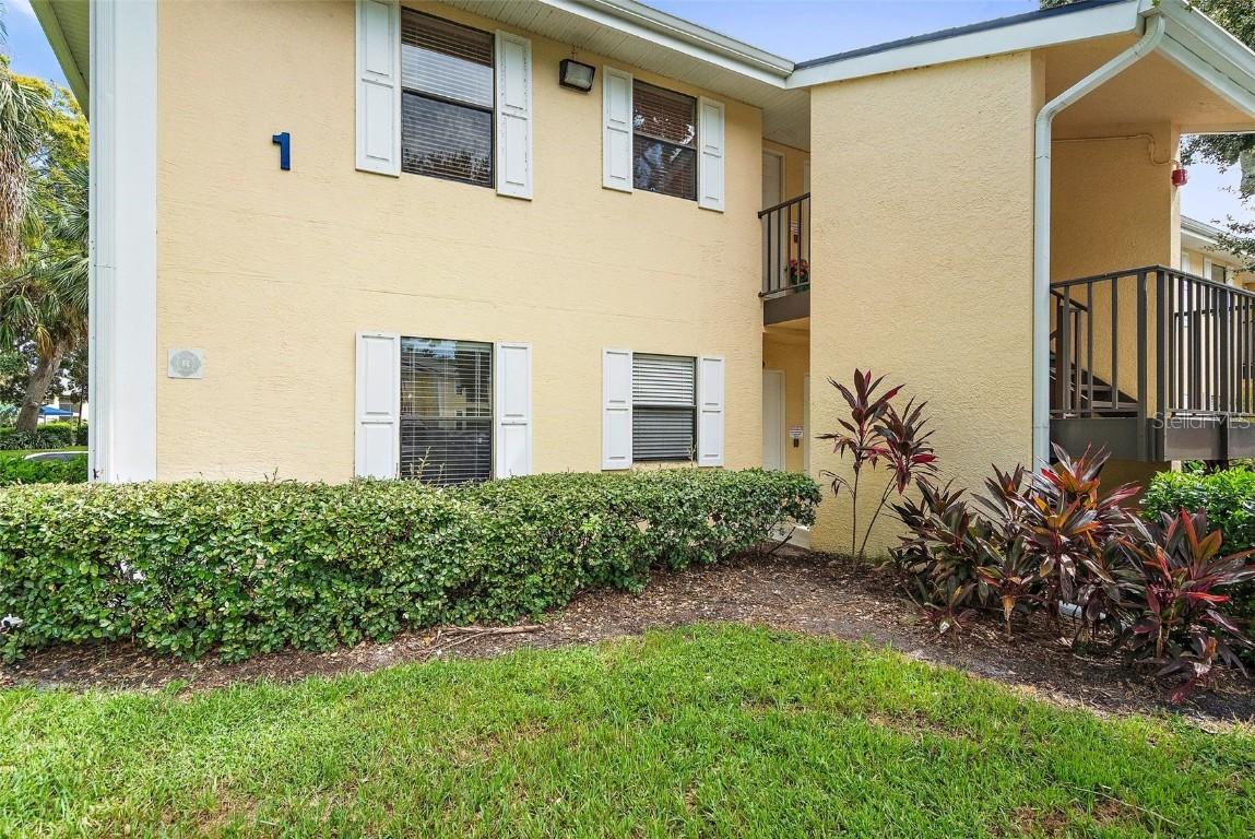 3001 58th Ave. #101, St Petersburg, FL 33712