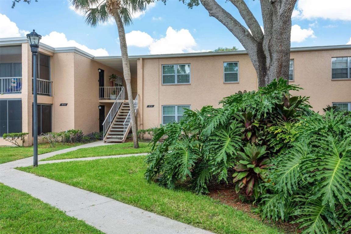 4718 Christa Ct. #314, Tampa, FL 33614