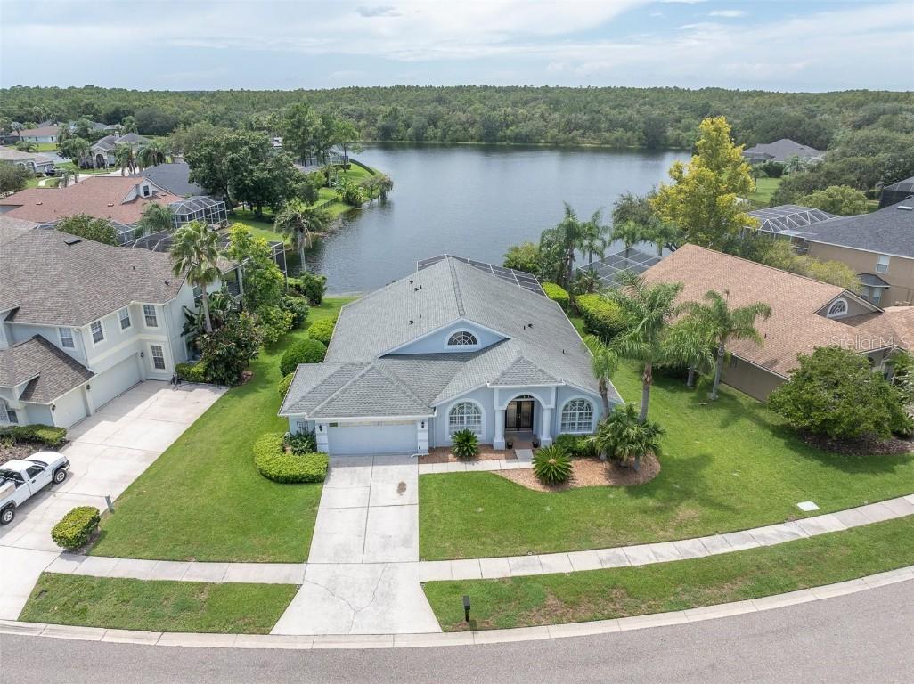 18808 Chaville Rd., Lutz, FL 33558