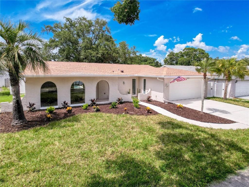 603 Ivey Ln., Tarpon Springs, FL 34689